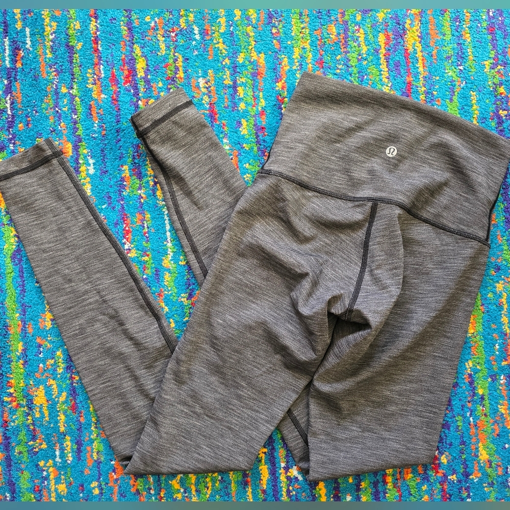 NWOT Lululemon Graphite Gray High Rise Size 4 Long Leggings‎